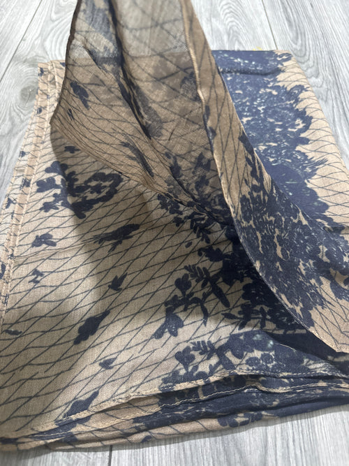 Elegant Chantilly Lace Modal Hijab – Soft, Stylish & Lightweight